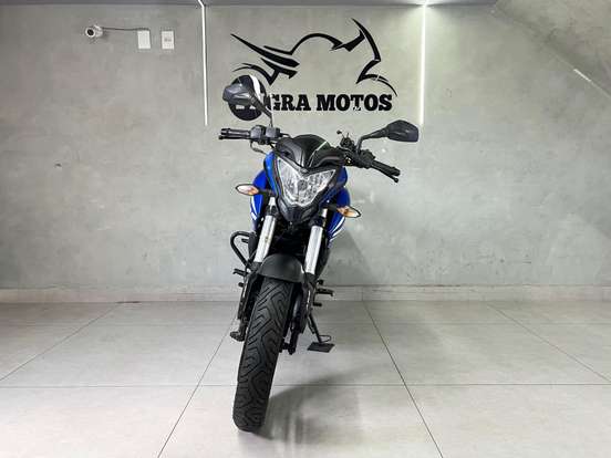 BAJAJ-DOMINAR 200-2023