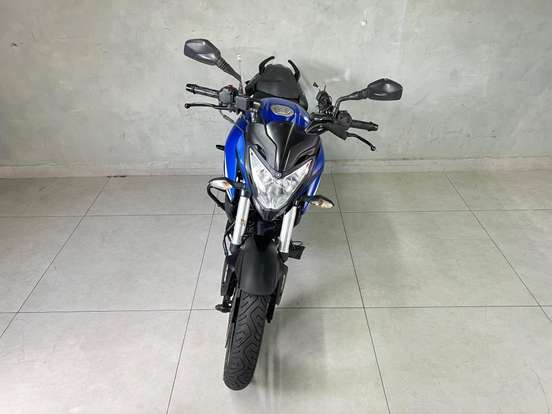 BAJAJ-DOMINAR 200-2023