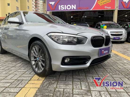 BMW-120i-2016