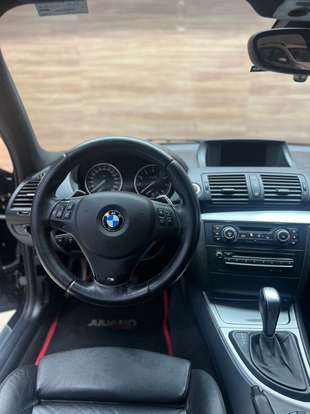 BMW-130i-2010
