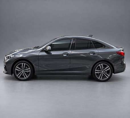BMW-218i-2020