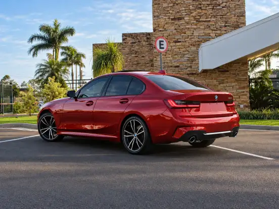 BMW-320i-2.0 16V TURBO FLEX M SPORT AUTOMÁTICO BMW-320i-2021