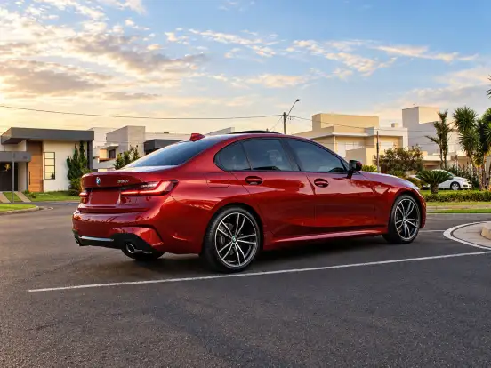 BMW-320i-2.0 16V TURBO FLEX M SPORT AUTOMÁTICO BMW-320i-2021