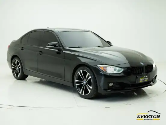 BMW-320i-2013