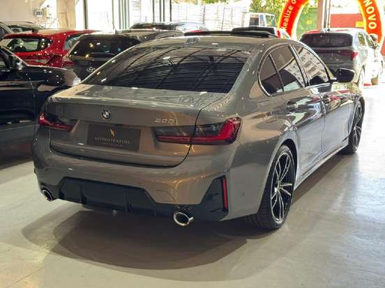 BMW-320i-2.0 16V TURBO FLEX M SPORT AUTOMÁTICO BMW-320i-2023