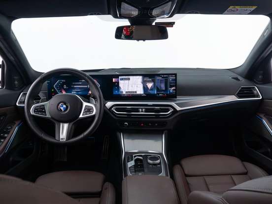BMW-320i-2.0 16V TURBO FLEX M SPORT AUTOMÁTICO BMW-320i-2024