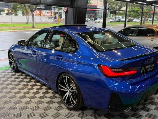BMW-320i-2.0 16V TURBO FLEX M SPORT AUTOMÁTICO BMW-320i-2022