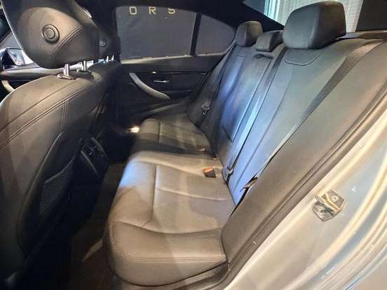 BMW-320i-2.0 M SPORT GP 16V TURBO ACTIVE FLEX 4P AUTOMÁTICO BMW-320i-2017
