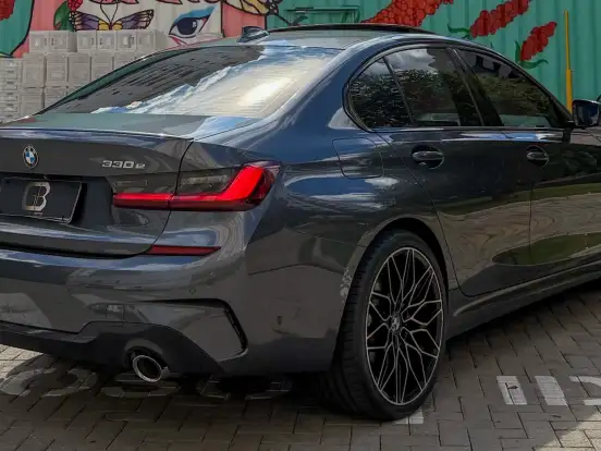 BMW-330e-2.0 16V TURBO HÍBRIDO M SPORT AUTOMÁTICO BMW-330e-2022