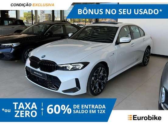 BMW-330e-2025