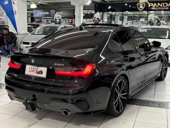 BMW-330i-2.0 16V TURBO GASOLINA M SPORT AUTOMÁTICO BMW-330i-2019