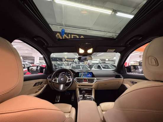 BMW-330i-2019