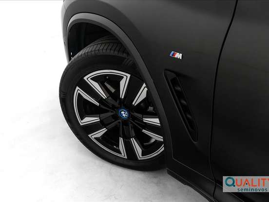 BMW-iX3-ELÉTRICO M SPORT BMW-iX3-2024