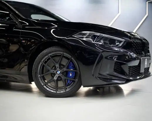 BMW-M 135i-2021