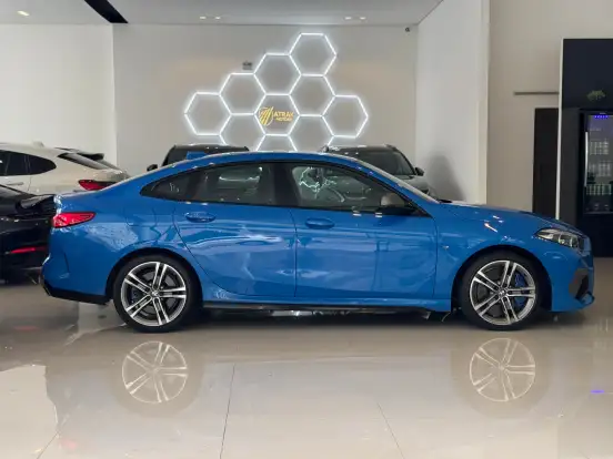 BMW-M 235i-2021