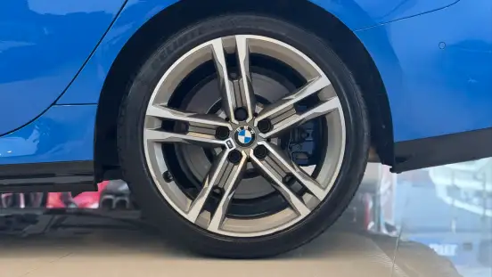 BMW-M 235i-2021