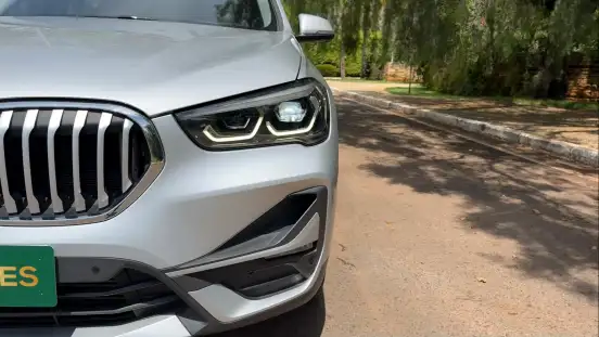 BMW-X1-2.0 16V TURBO ACTIVEFLEX SDRIVE20I X-LINE 4P AUTOMÁTICO BMW-X1-2020