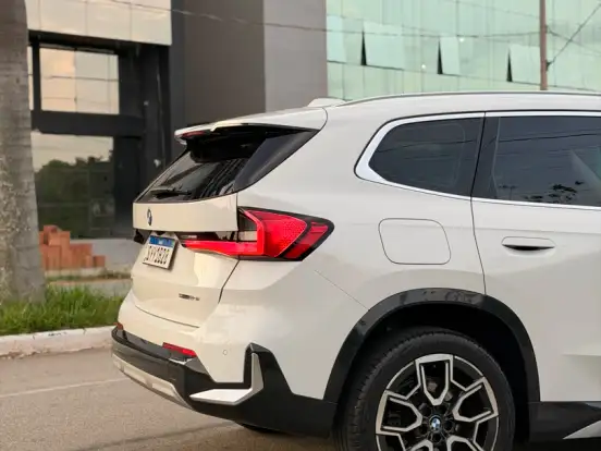BMW-X1-2.0 16V TURBO GASOLINA SDRIVE20I X-LINE STEPTRONIC BMW-X1-2024