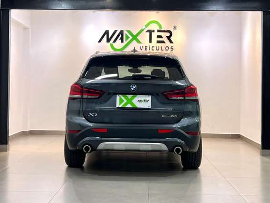 BMW-X1-2022