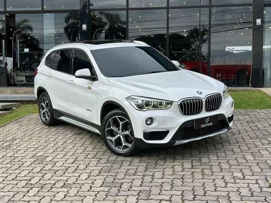 BMW-X1-2.0 16V TURBO ACTIVEFLEX SDRIVE20I X-LINE 4P AUTOMÁTICO BMW-X1-2017