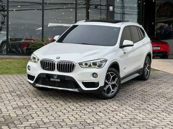 BMW-X1-2.0 16V TURBO ACTIVEFLEX SDRIVE20I X-LINE 4P AUTOMÁTICO BMW-X1-2017
