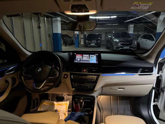 BMW-X1-2021