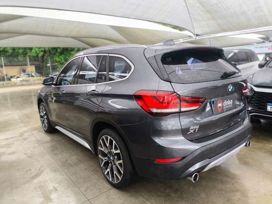 BMW-X1-2.0 16V TURBO ACTIVEFLEX SDRIVE20I X-LINE 4P AUTOMÁTICO BMW-X1-2022