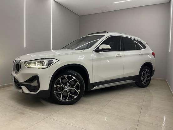BMW-X1-2.0 16V TURBO ACTIVEFLEX SDRIVE20I X-LINE 4P AUTOMÁTICO BMW-X1-2019