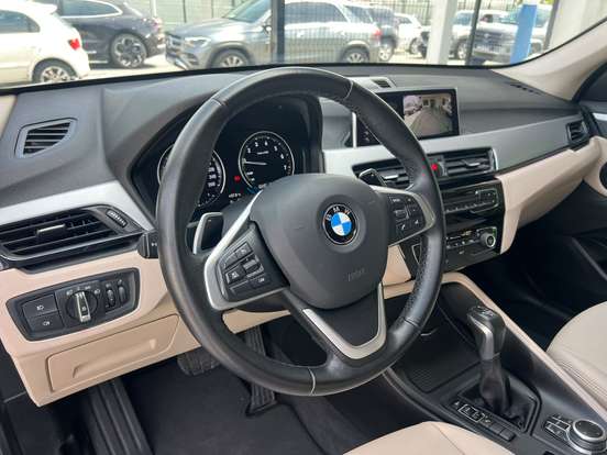 BMW-X1-2.0 16V TURBO ACTIVEFLEX SDRIVE20I X-LINE 4P AUTOMÁTICO BMW-X1-2022