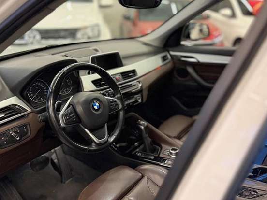 BMW-X1-2.0 16V TURBO ACTIVEFLEX XDRIVE25I SPORT 4P AUTOMÁTICO BMW-X1-2017
