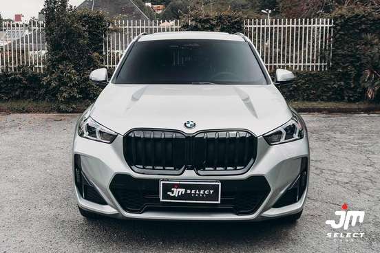 BMW-X1-2025