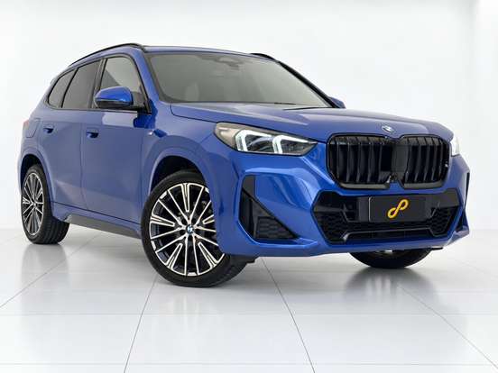 BMW-X1-2023