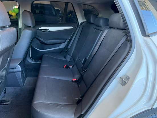 BMW-X1-2.0 18I S-DRIVE 4X2 16V GASOLINA 4P AUTOMÁTICO BMW-X1-2012