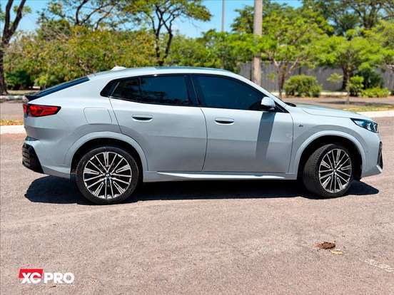 BMW-X2-2.0 TURBO GASOLINA XDRIVE20I M SPORT STEPTRONIC BMW-X2-2025