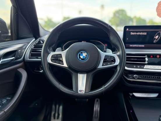 BMW-X3-2.0 16V HÍBRIDO M SPORT LAUNCH EDITION XDRIVE30E STEPTRONIC BMW-X3-2021