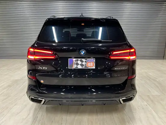 BMW-X5-2022