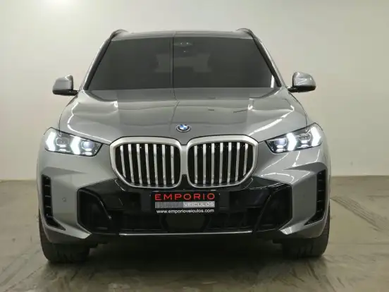 BMW-X5-3.0 I6 TURBO HÍBRIDO XDRIVE50E M SPORT AUTOMÁTICO BMW-X5-2024