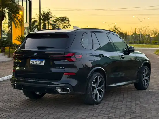 BMW-X5-2025