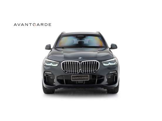 BMW-X5-2020