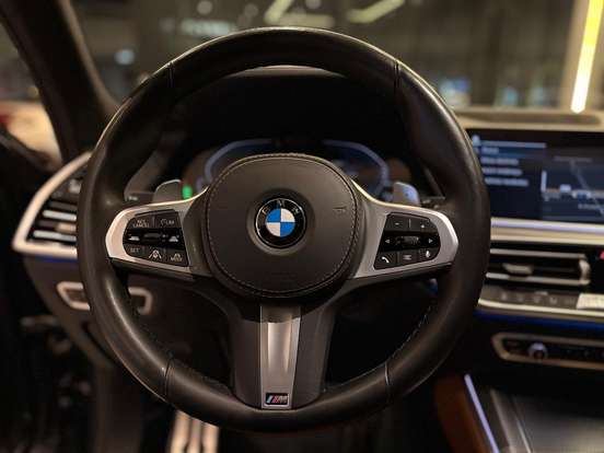 BMW-X5-2020