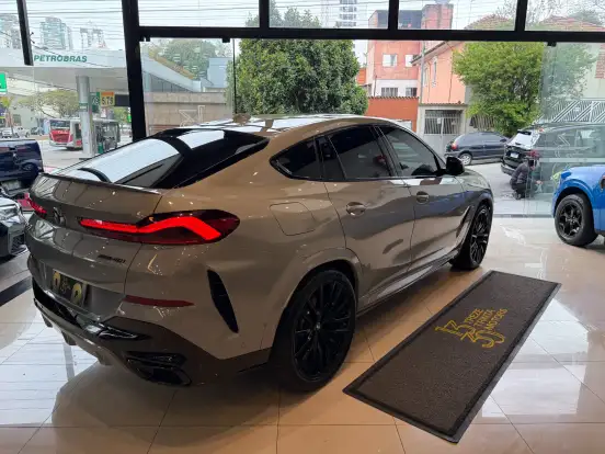 BMW-X6-3.0 TWINPOWER GASOLINA XDRIVE40I M SPORT AUTOMÁTICO BMW-X6-2023