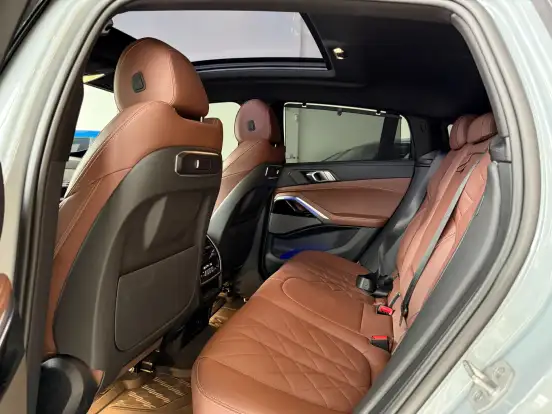 BMW-X6-3.0 TWINPOWER GASOLINA XDRIVE40I M SPORT AUTOMÁTICO BMW-X6-2023