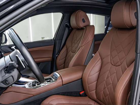BMW-X6-2023