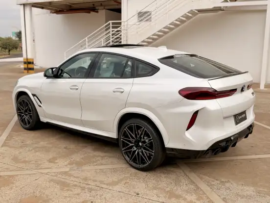 BMW-X6-4.4 V8 BITURBO GASOLINA M COMPETITION AUTOMÁTICO BMW-X6-2023