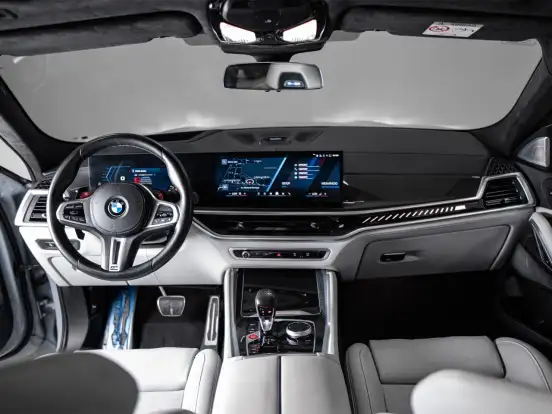 BMW-X6-2023