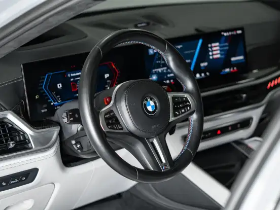BMW-X6-2023
