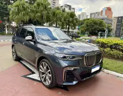 BMW X7 4.4 V8 GASOLINA M50i STEPTRONIC BMW X7 4.4 V8 GASOLINA M50i STEPTRONIC