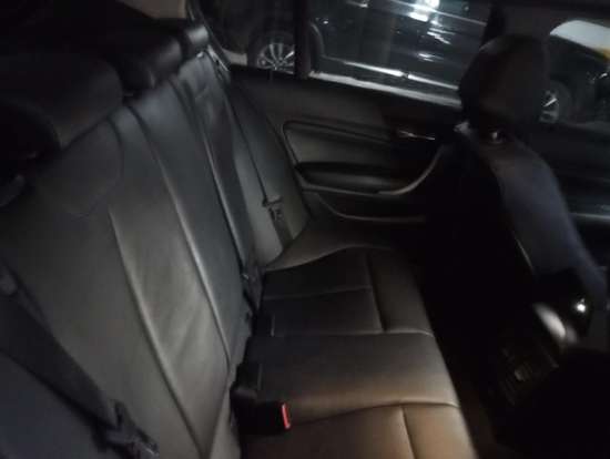 BMW-118i-2012