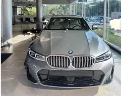 BMW 320i 2.0 16V TURBO FLEX M SPORT AUTOMÁTICO BMW 320i 2.0 16V TURBO FLEX M SPORT AUTOMÁTICO