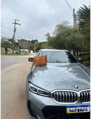 BMW-320i-2024